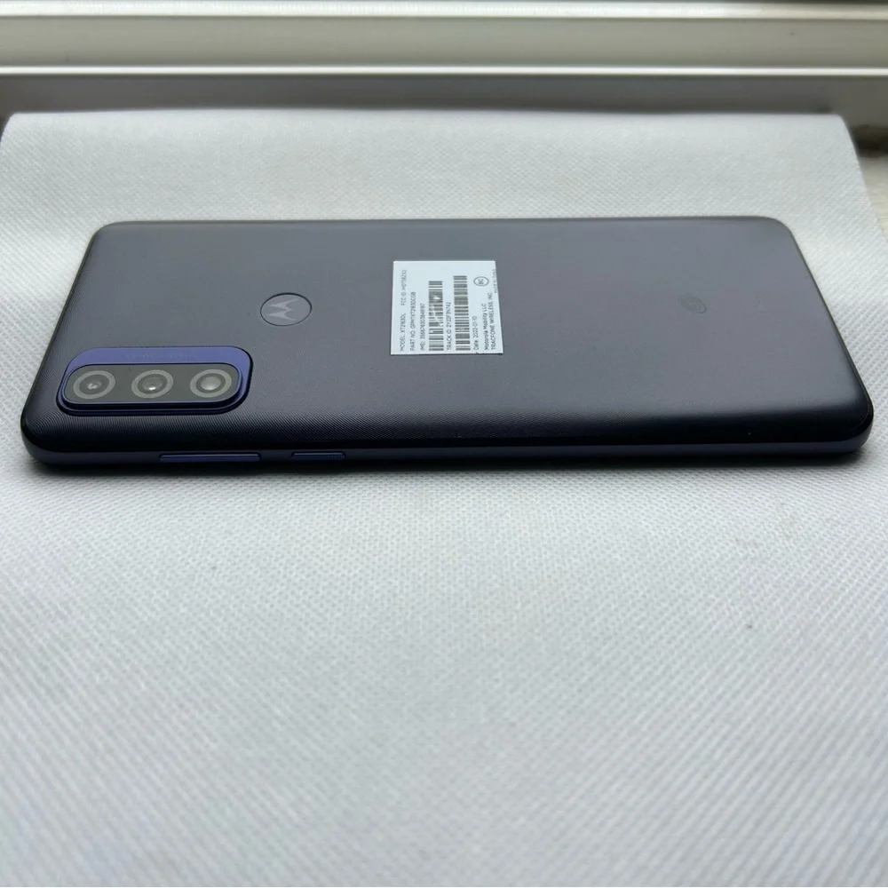 Motorola Moto G Pure (XT2163DL) 32GB Tracfone Locked – SIM Included – READ